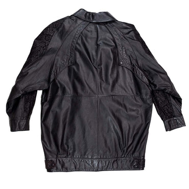 031 Vintage Leather image 1