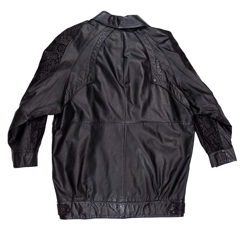 031 Vintage Leather image 1